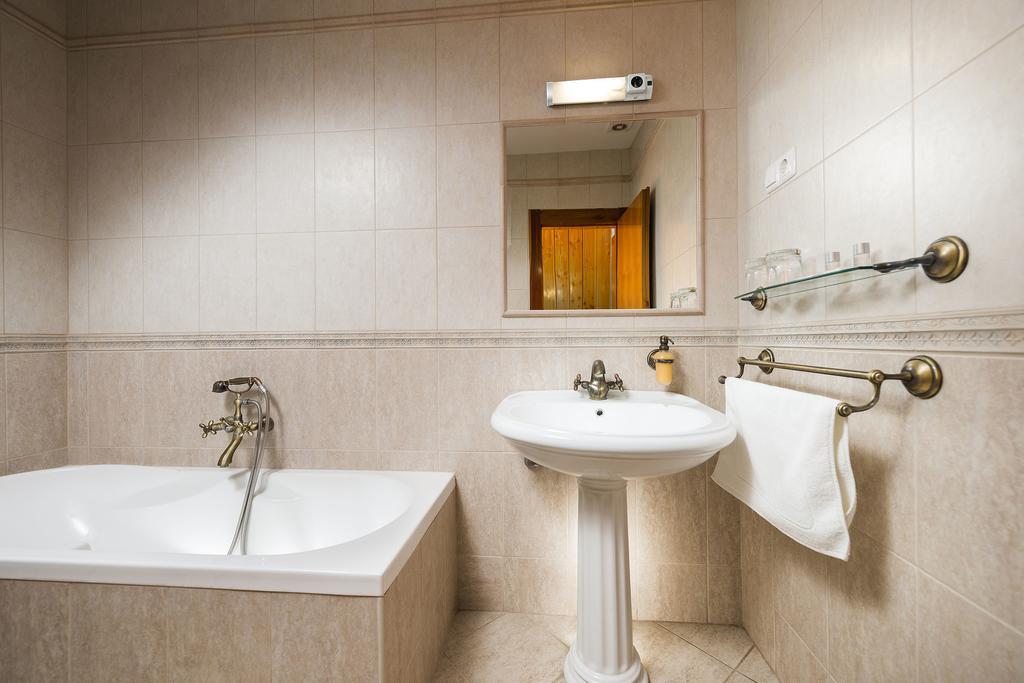 Ozoon Hotel Nyíregyháza Eksteriør billede